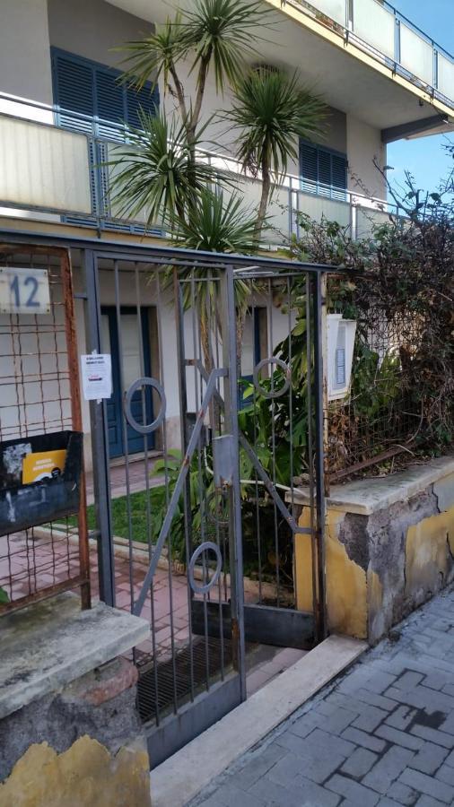Tora House Catânia Exterior foto